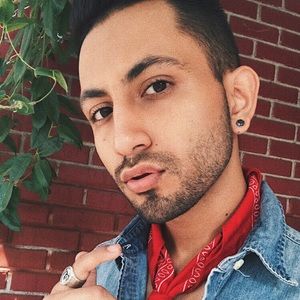 Meet your Posher, Arturo